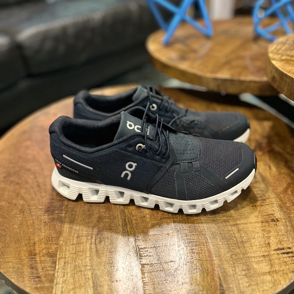 On Cloud sneakers